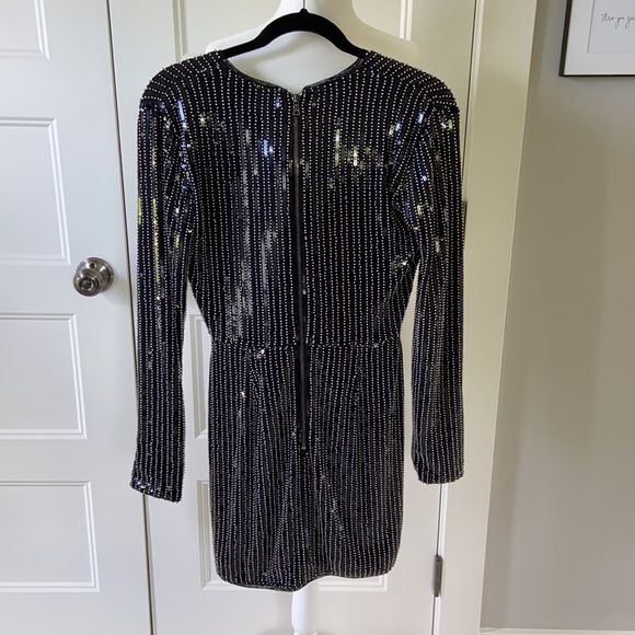 Haney Carlotta V-Neck Sequin Mini Dress - Picture 8 of 13